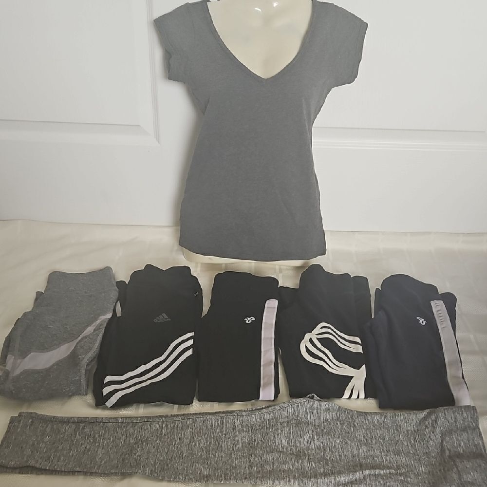 TNA Mixed Bundle Of 7 Lots Black/ Gray XS Apparel